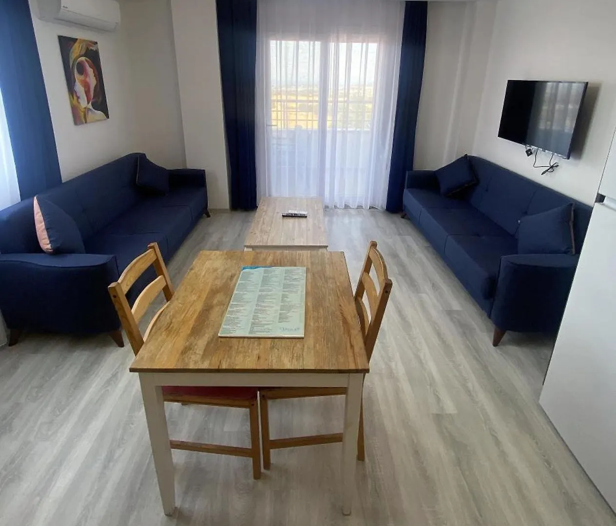 Mavi Restaurant & Apartments 3 Didim