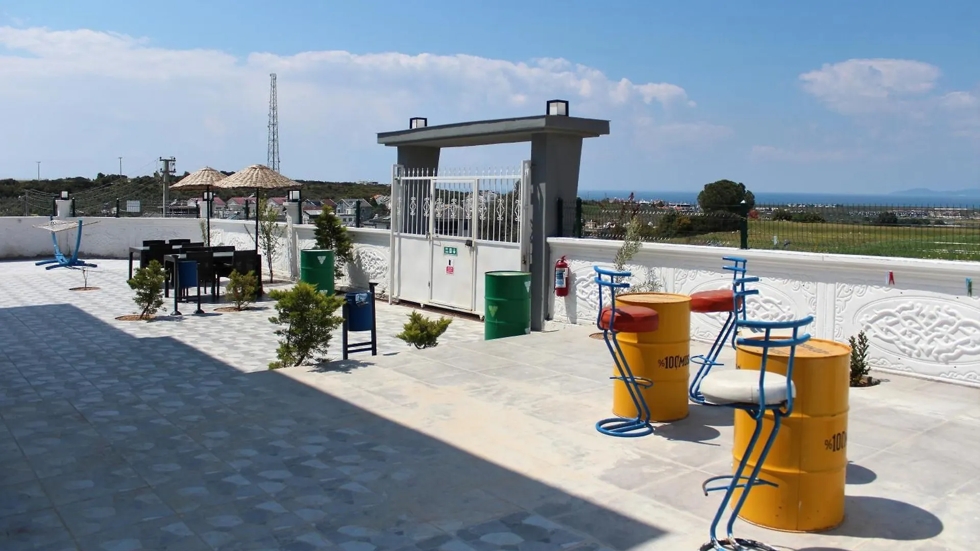 Mavi Restaurant & Apartments 3 Didim
