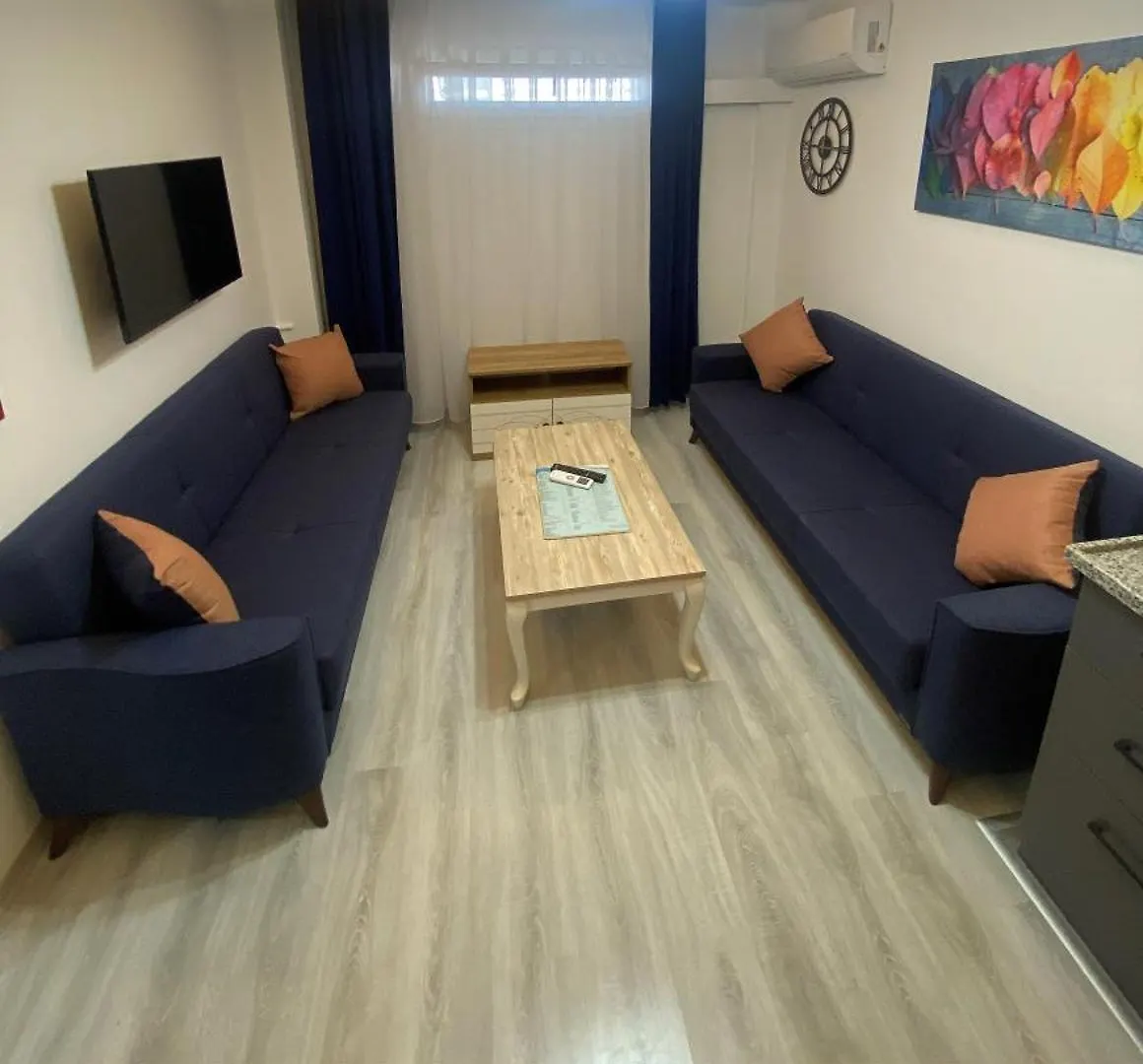 Mavi Restaurant & Apartments 3 Didim